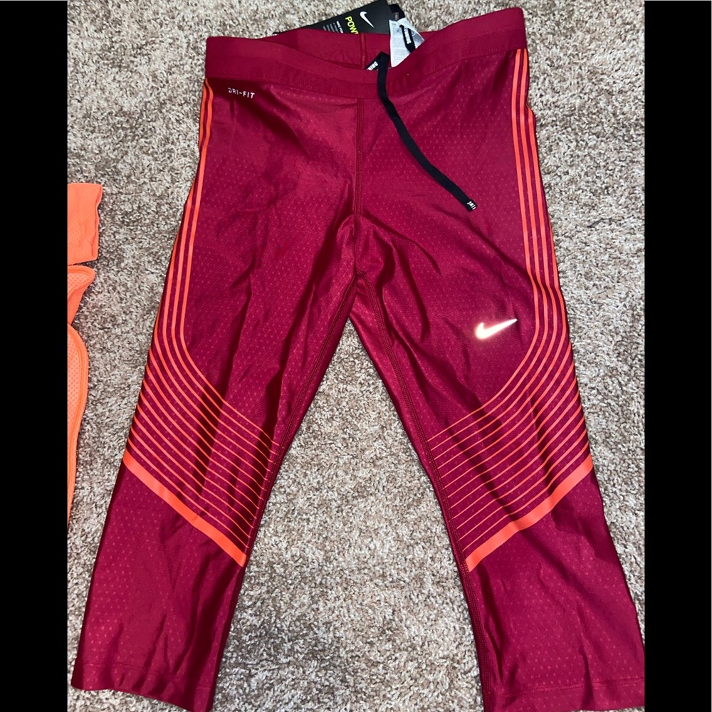 New with tag Nike capri